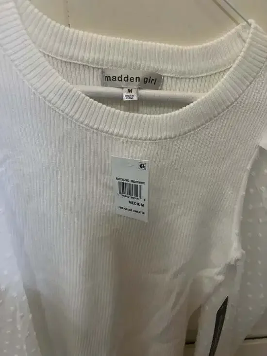 Madden Girl Juniors' Ribbed Clip-Dot Sleeve Crew Neck Fine Gauge Sweater - Picture 2 of 3